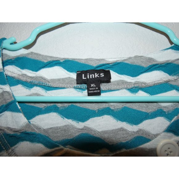 Women's Comfortable Blouse with Button accents, Links, XL - Picture 2 of 4